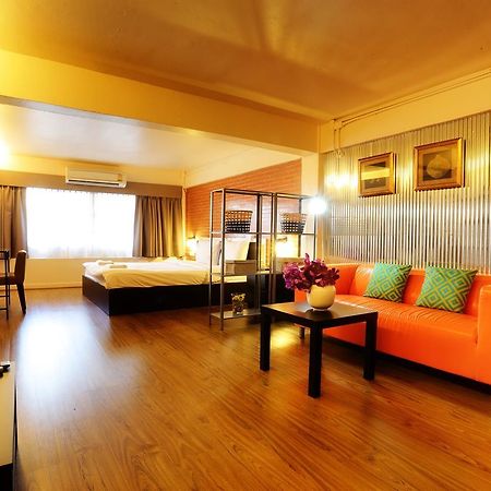 Baan Saladaeng Boutique Guesthouse Bangkok Eksteriør billede